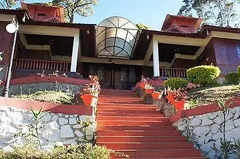 Misty Courtyard Hotel Munnar Resort