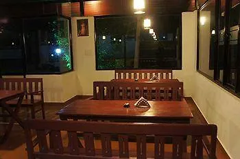 Misty Courtyard Hotel Munnar